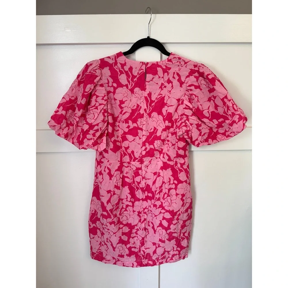 Endless Rose Nordstrom pink floral mini dress size medium